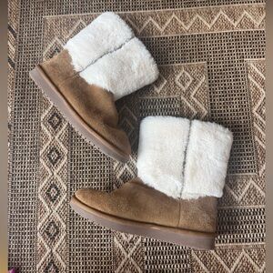 Koolaburra by Ugg Aubrei Short Boots in Chestnut Size 5